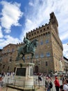 Italia. Firenze. Piazza della Signoria. Equestrian statue of the Duke of Florence Cosimo I de Medici and the palazzo vecchio