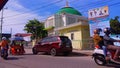Jalan Kenderaan bentor gorontalo masjid kota langit biru mobil motor