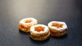 Jammy dodger, occhi di bue, cookies with jam and powdered sugar