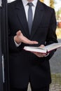 Jehovah's witness evangelizing