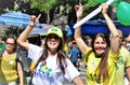 Juciane Cunha vibrates with patriot on Paulista avenue