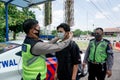 The Indonesian traffic police carry out disciplinary operations on the COVID-19