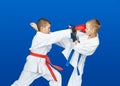 In karategi athletes beat blows