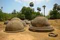Katurogoda Ancient Vihara, dagobas