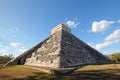 Kukulkan Pyramid in ChichÃÂ©n ItzÃÂ¡