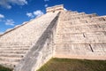 Kukulkan Pyramid in ChichÃÂ©n ItzÃÂ¡