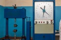 Tensile testing machine for steel. The moment of rupture of the sample