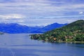 Lago maggiore con montagne e colline in italia Royalty Free Stock Photo