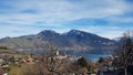 Lake montagnes alps