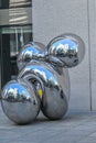 The mirrored steel Knot sculpture by Richard Hudson
