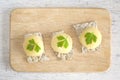 Low fat chesse on crispbread with parsley