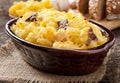 Macaroni with cheese, chicken and mushrooms