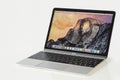 Apple MacBook Silver