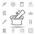 magic mortar outline icon. elements of magic illustration line icon. signs, symbols can be used for web, logo, mobile app, UI, UX Royalty Free Stock Photo