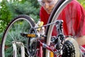 Maintenance of a bicycle derailleur