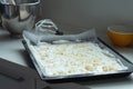 Making meringue layer with almond flakes