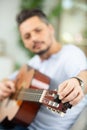 man tuning gitar Royalty Free Stock Photo