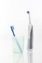 Manual Regular Toothbrush vs Electric Toothbrush