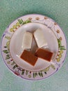 Market snacks made of glutinous rice processed in brown and white