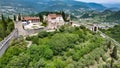 Castello superiore di Marostica visto dall`alto in una panoramica aerea