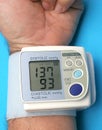 Measuring the blood pressure