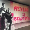 Graffiti art depicting that Mexico is beautiful