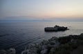 Milazzo - Scoglio della Portella a Capo Milazzo dopo il tramonto