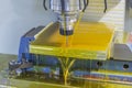Milling machine CNC with oil coolant