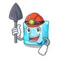 Miner Ice cubes set on wiht character