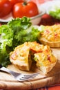 Mini quiche with vegetables