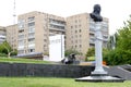 Monument of Carl Gascoigne. The gun The Serfing Unicorn at the entrance to the Lugansk Museum of Local History.