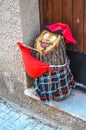 El caga tiÃÂ³ or el tiÃÂ³ de nadal. El TiÃÂ³ de Mura. Catalan Christmas tradition consisting of asking for gifts from a wooden log.