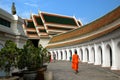 Nakhon Pathom, Thailand: Monk at Wat Phra Pathom Chedi