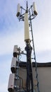 New 5G radio network telecommunication equipment with radio modules and smart antennas