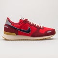 Nike Air VRTX Suede red and black sneaker