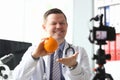 Nutritionist doctor speaks about benefits orange