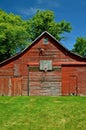 Old Barn Home to Outdoor Basketball