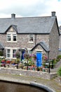 old English cottage on the river Royalty Free Stock Photo