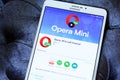 Opera mini web browser app