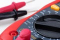 Operating digital multimeter