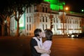 ÃÂ¡ouple kissing in a street