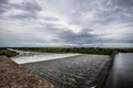 Overflowing spillway