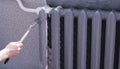 Painting a home radiator in a dark color