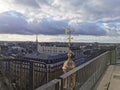 Paris vieuw gold sky clowd