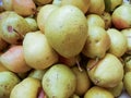 Pear texture: lots of pears collected in a bowl