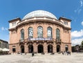 People in front of famous Staatstheater in Mainz