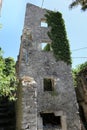 Pesche - Rovine del borgo fortificato