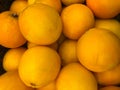 Photo many oranges on the counter supermarket