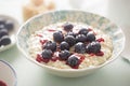 Porridge with berries