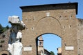 Porta Romana e statua a Firenze n.2